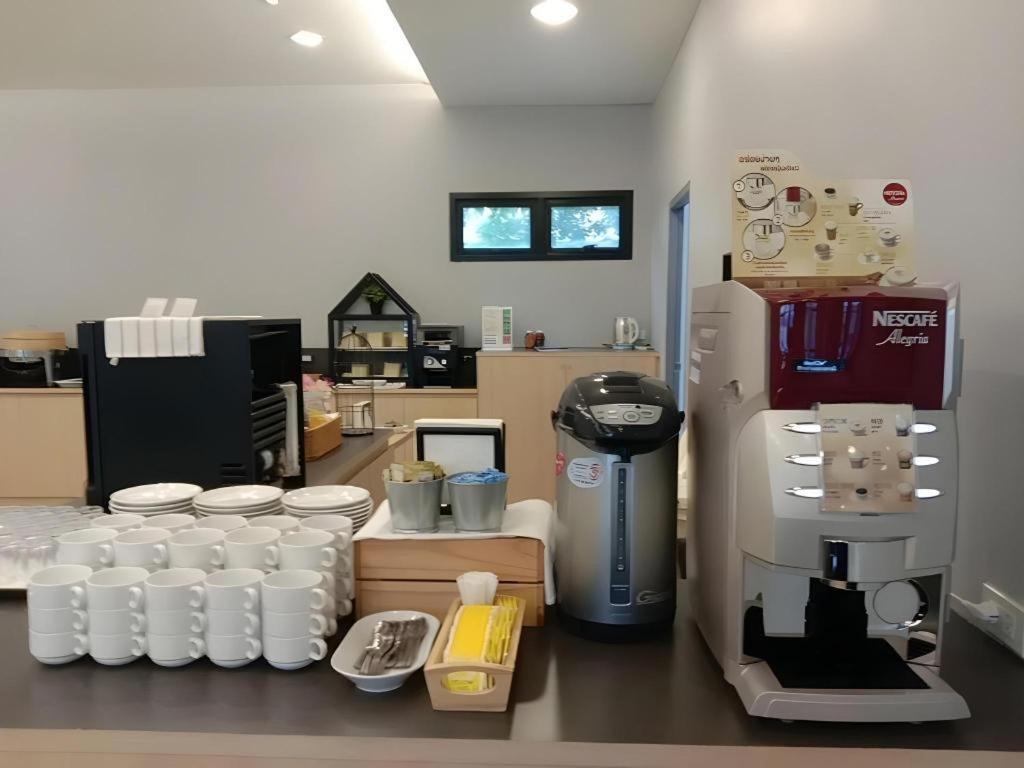 Sans Hotel Ratchaburi Bagian luar foto